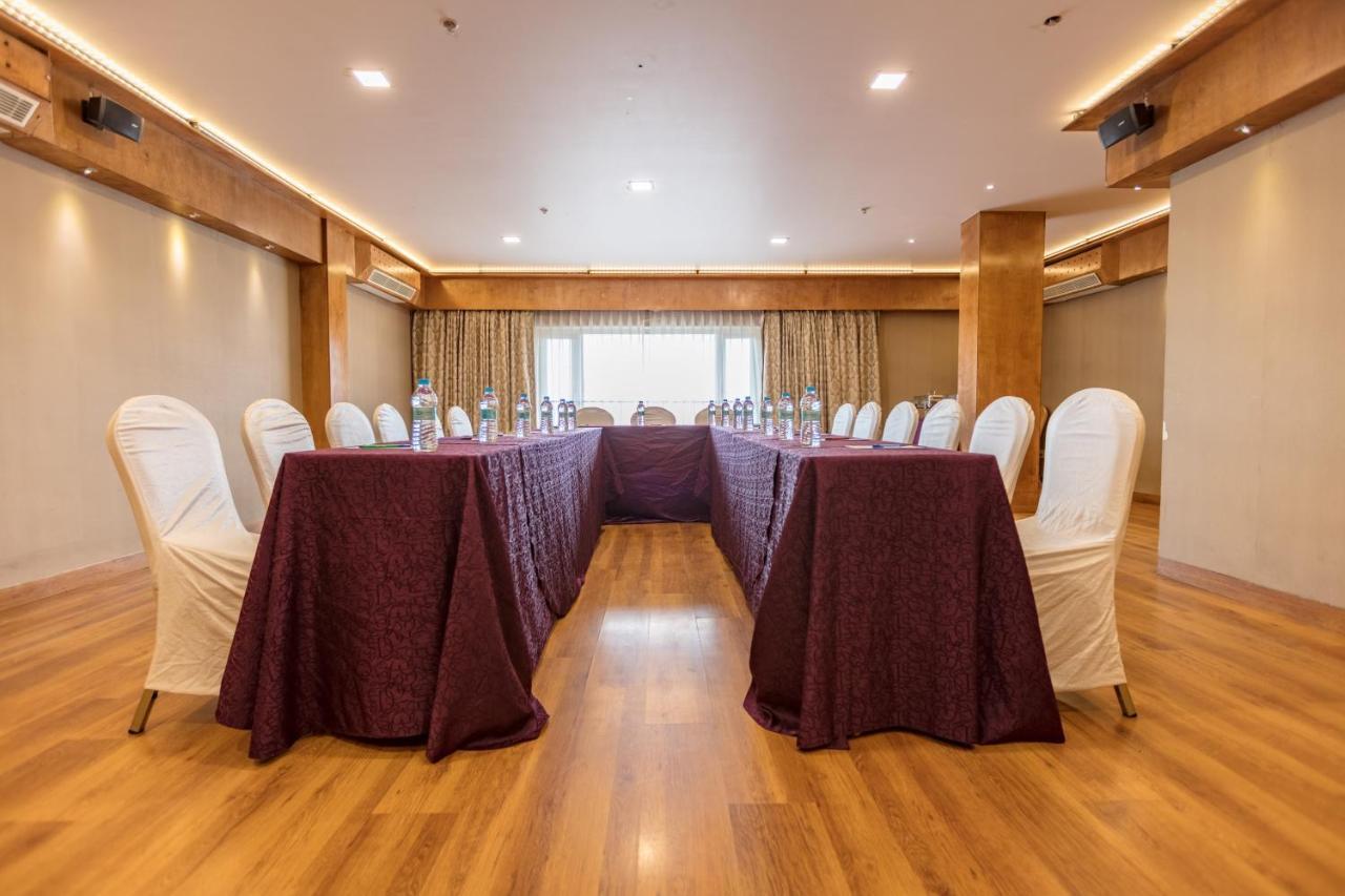 Hotel Aira Vijayawāda Εξωτερικό φωτογραφία